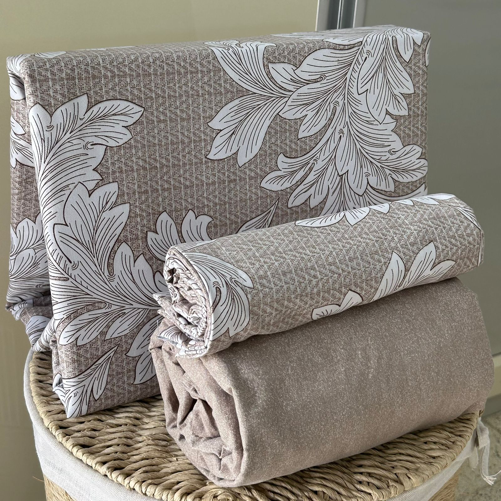 Parure de Lit 4 pièces en coton microfibre de qualité supérieure