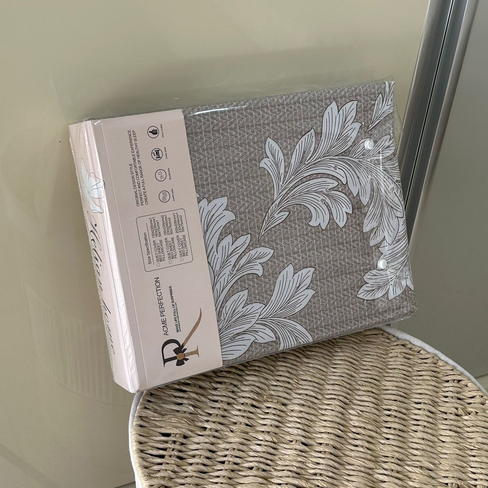 Parure de Lit 4 pièces en coton microfibre de qualité supérieure