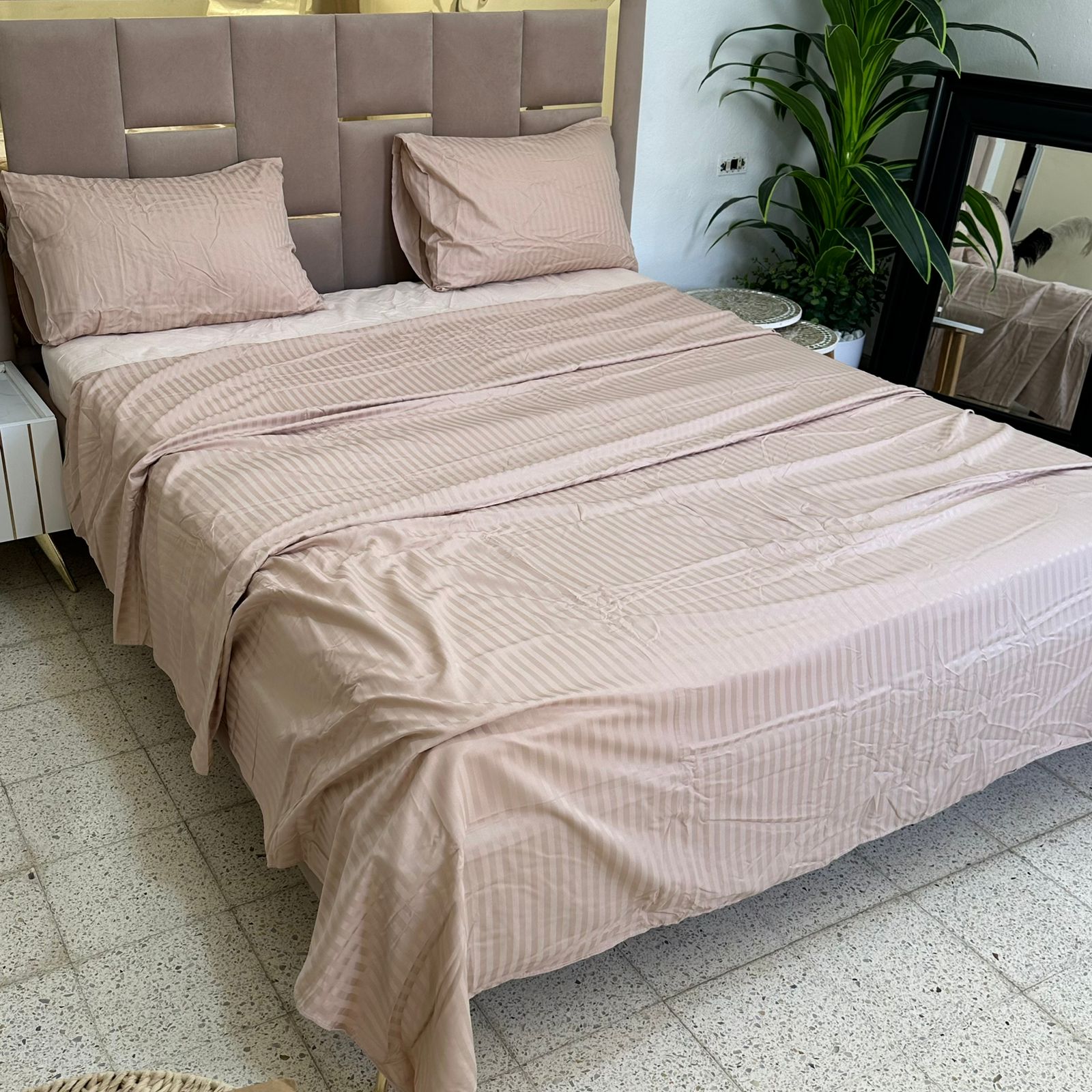 Parure de Lit 4 pièces en coton microfibre de qualité supérieure