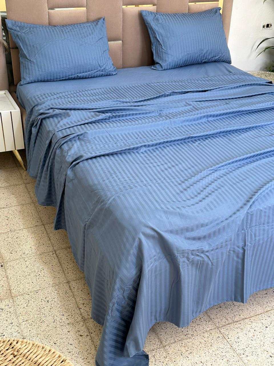 Parure de Lit 4 pièces en coton microfibre de qualité supérieure