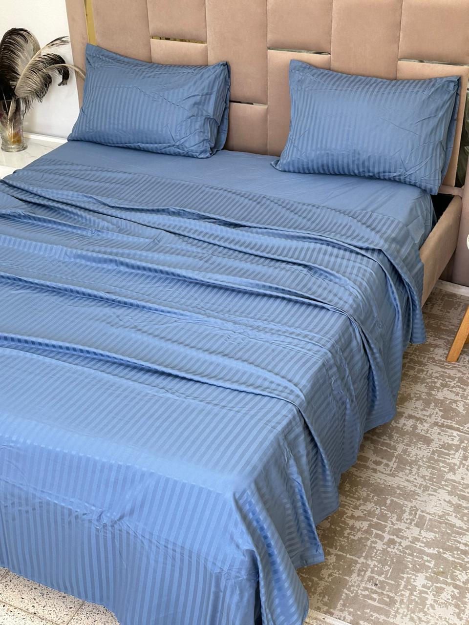 Parure de Lit 4 pièces en coton microfibre de qualité supérieure