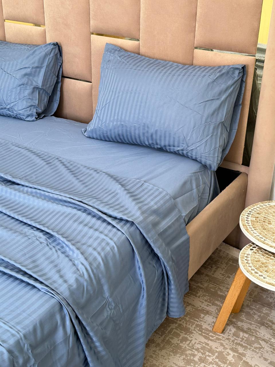 Parure de Lit 4 pièces en coton microfibre de qualité supérieure