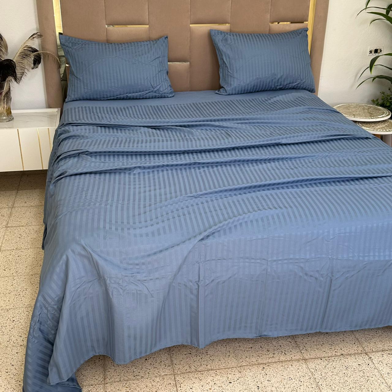 Parure de Lit 4 pièces en coton microfibre de qualité supérieure