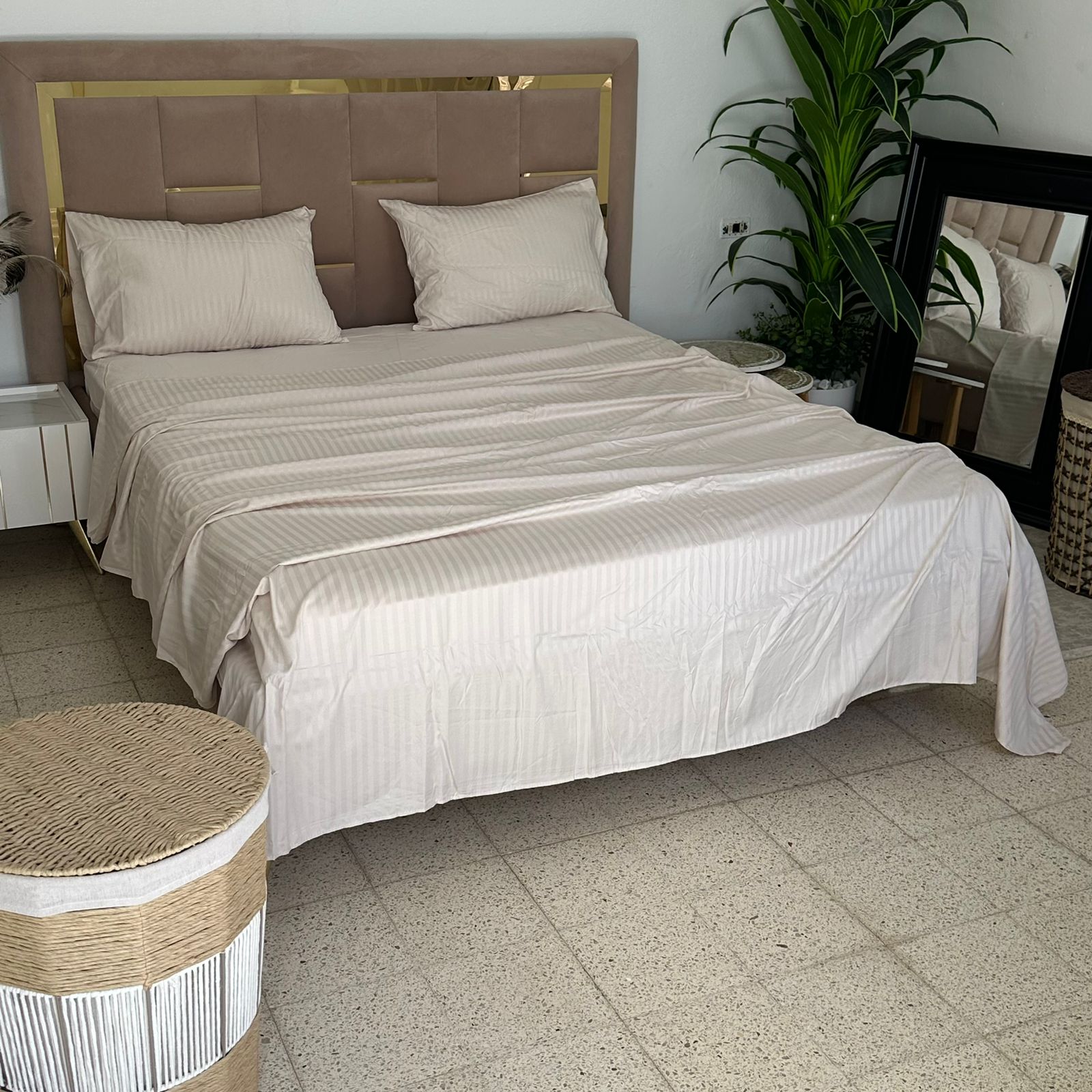 Parure de Lit 4 pièces en coton microfibre de qualité supérieure