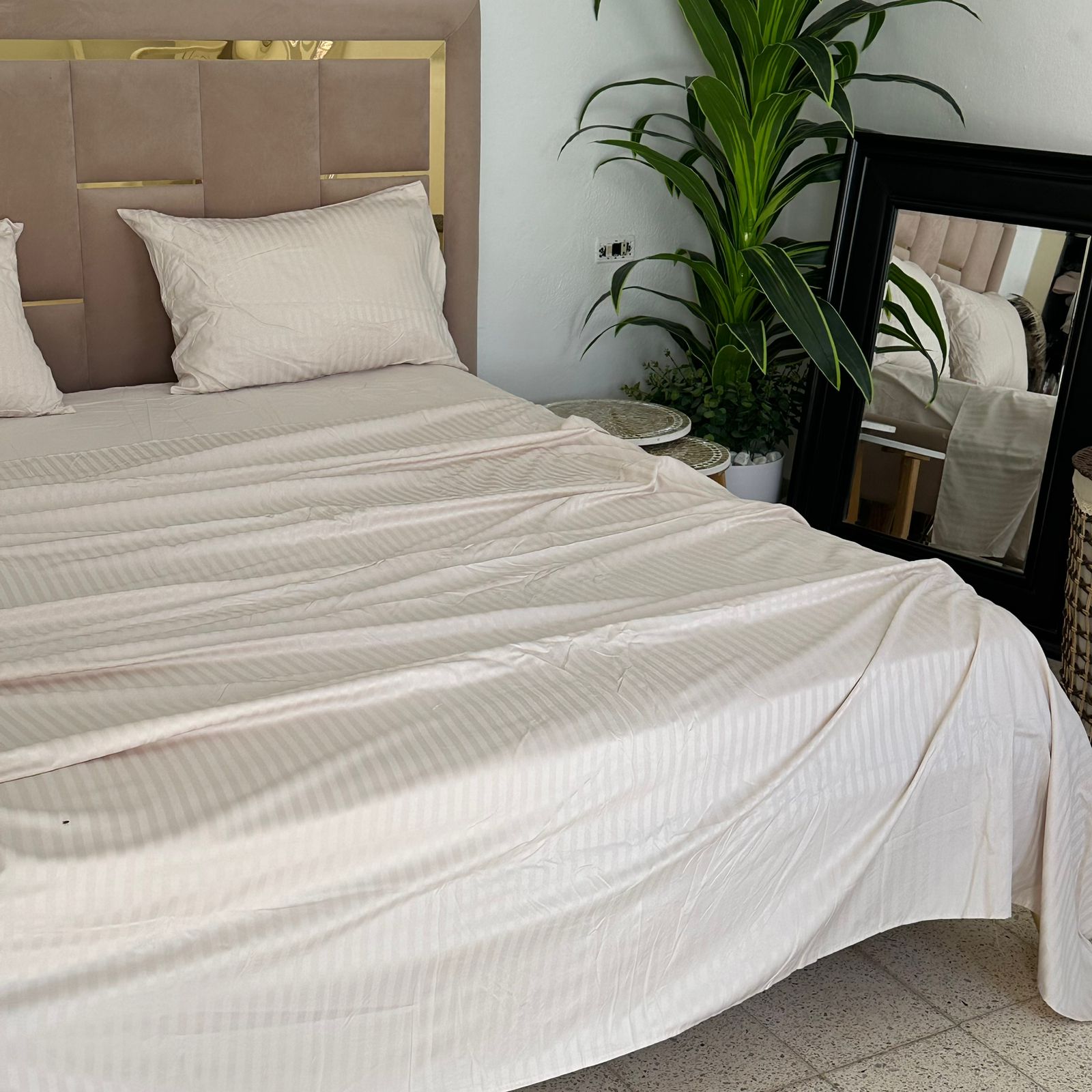 Parure de Lit 4 pièces en coton microfibre de qualité supérieure