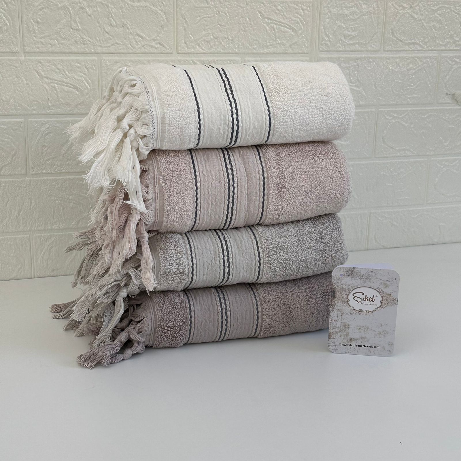 Lot de 4 Serviettes de bain Premium 600g