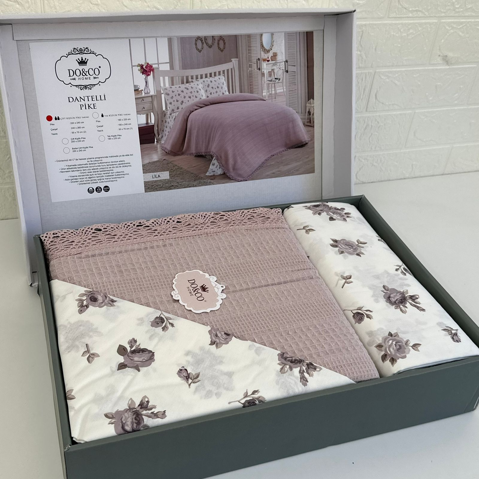 Ensemble de Linge de Lit DoCo - Élégance et Confort pour des Nuits Inoubliables