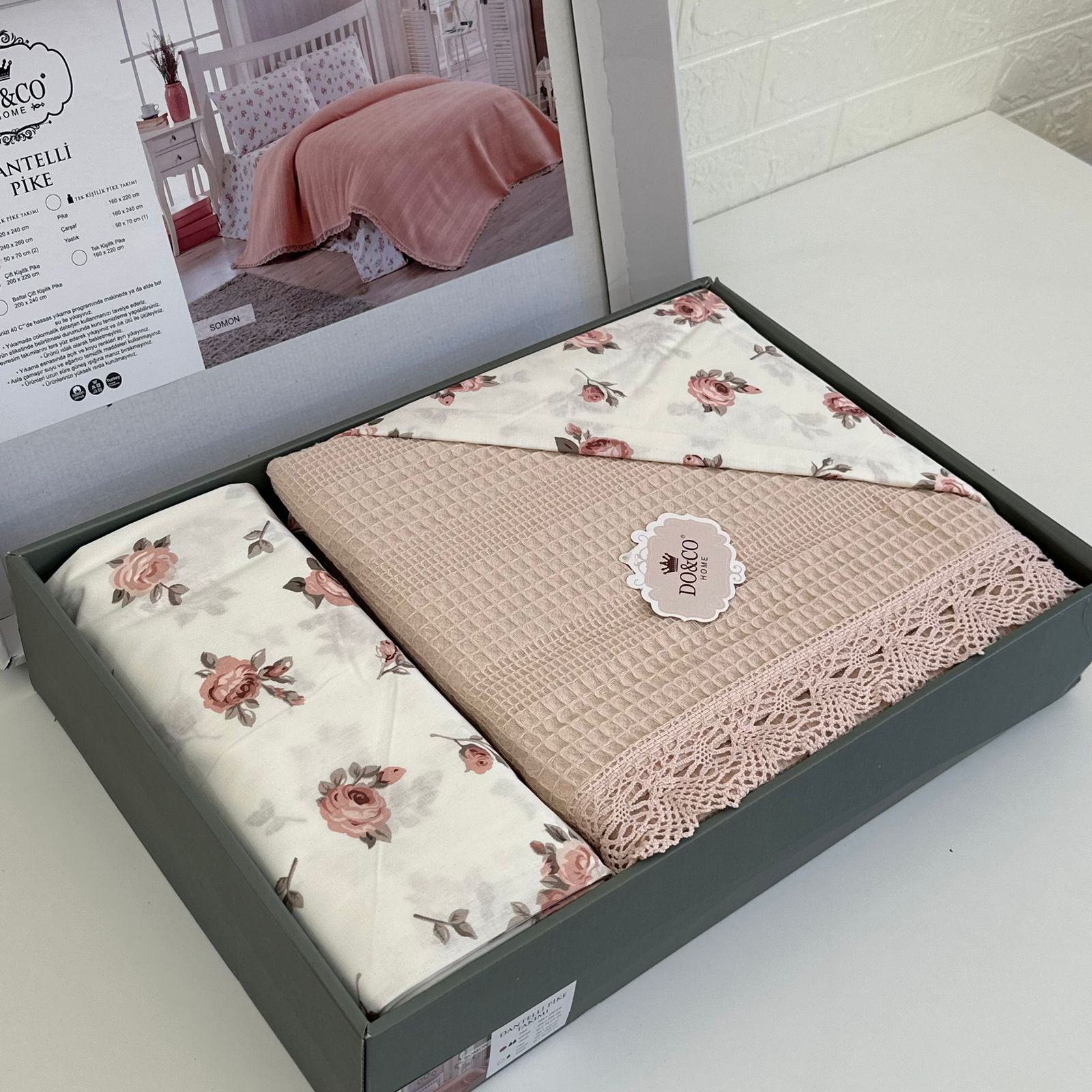 Ensemble de Linge de Lit DoCo - Élégance et Confort pour des Nuits Inoubliables