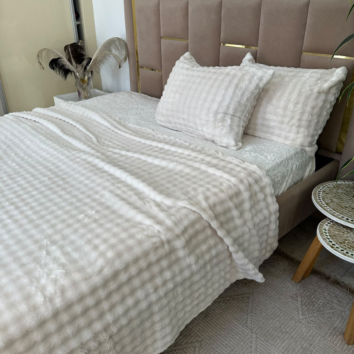 Plaid 2 places 230*250 cm En Polaire Douce Avec 2 taies d'oreillers
