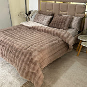 LUX -Ensemble Couette Double face en Fourrure Lapin   MOCA