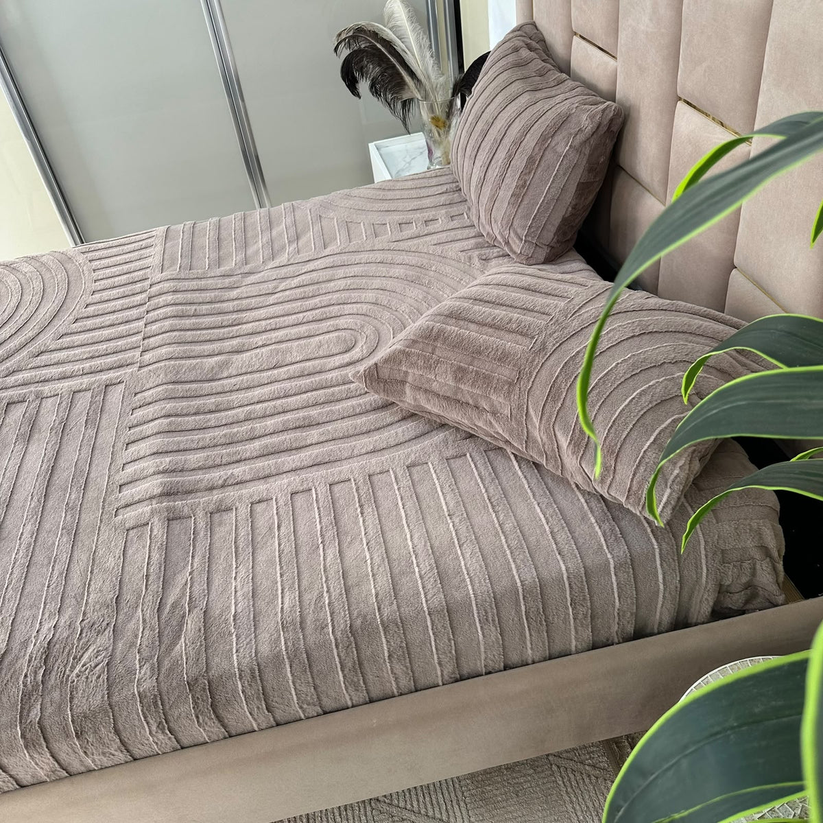 Housse Matelas Forrure lapin Ultra Douce - Design Moderne  - Mocha
