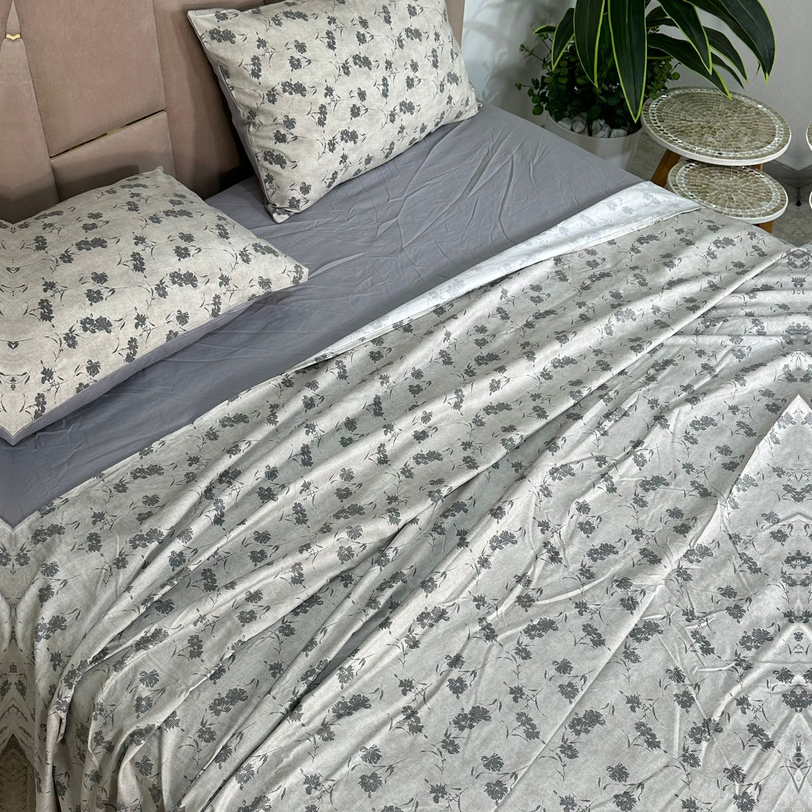 Parure de Lit 4 pièces en 100% Satin de coton