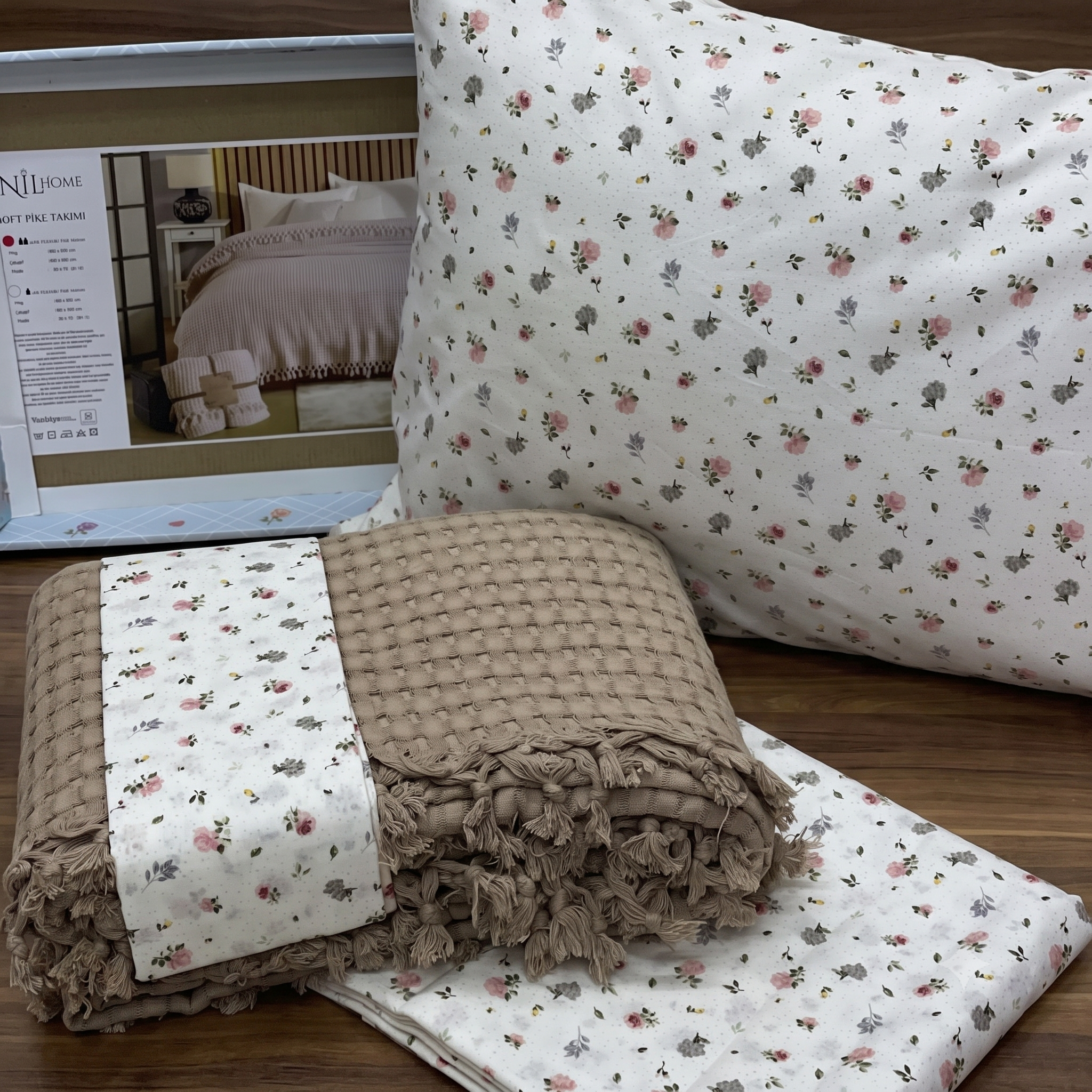 Parure de Lit NILHome Soft Pike - 4 pièces